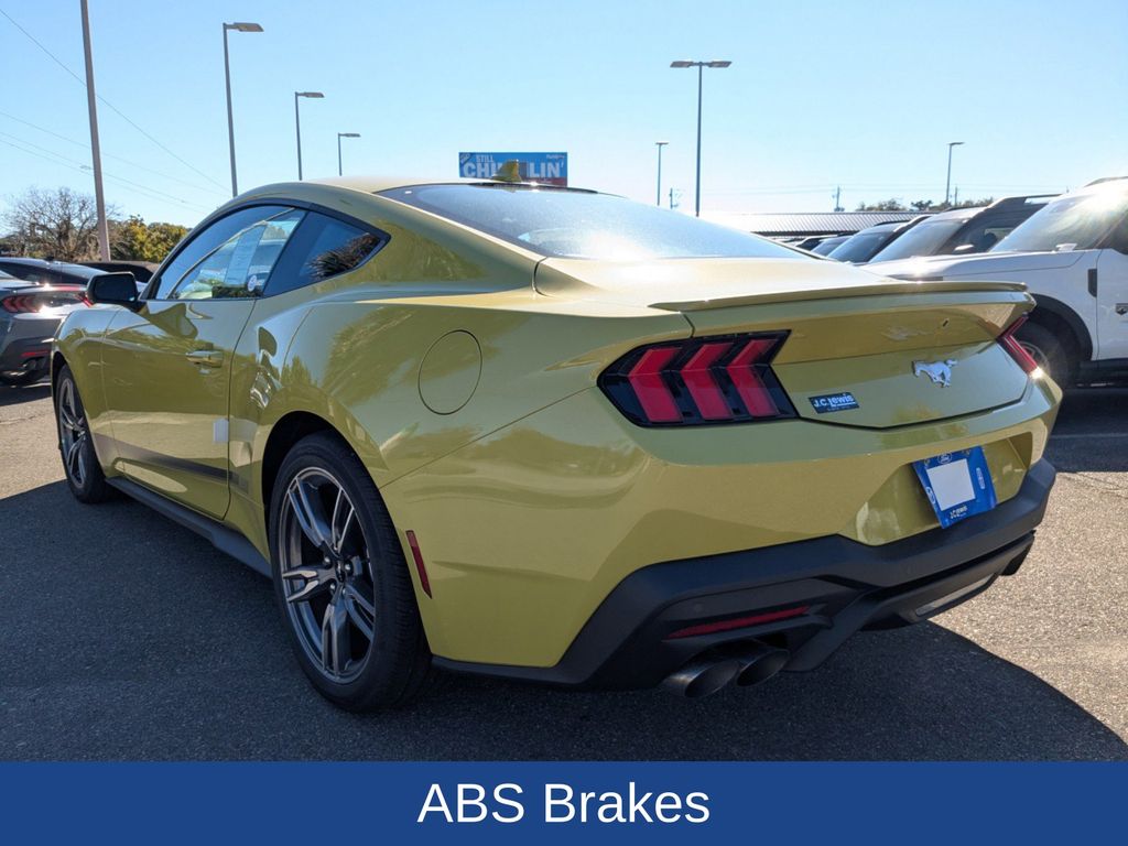 2025 Ford Mustang EcoBoost Premium Fastback