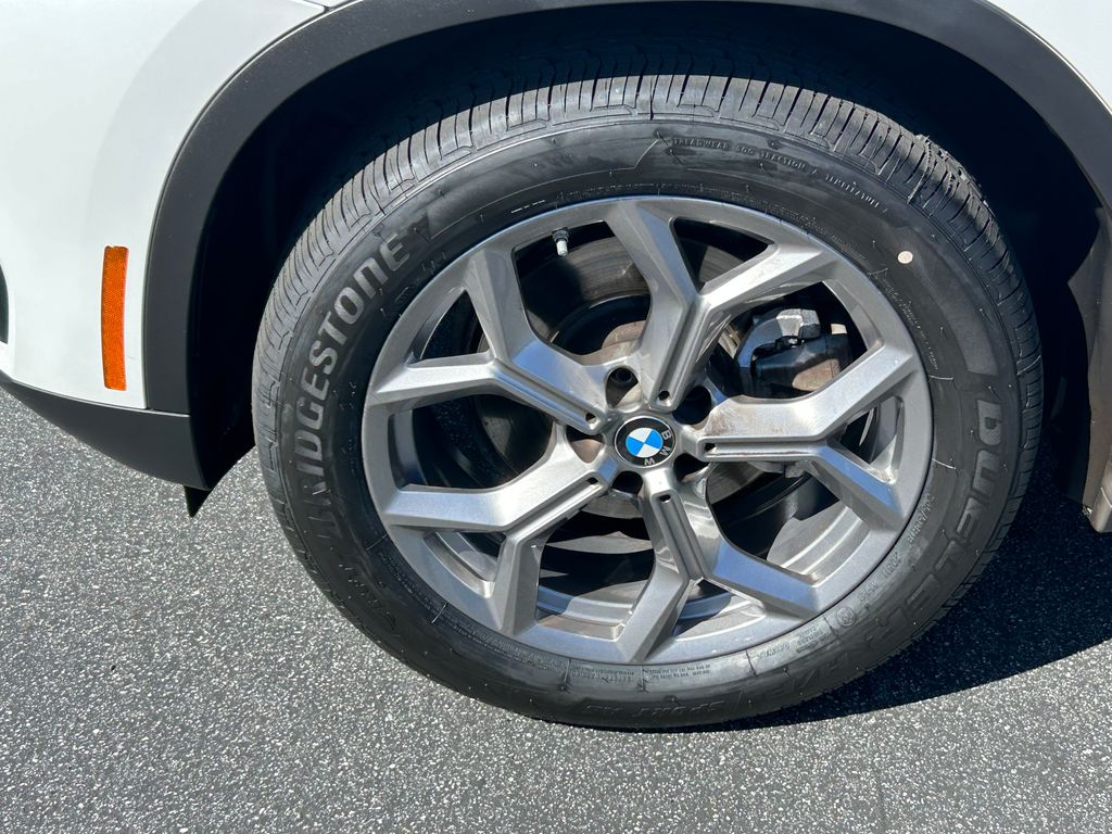 Thumbnail: 2023 BMW X3 - 9