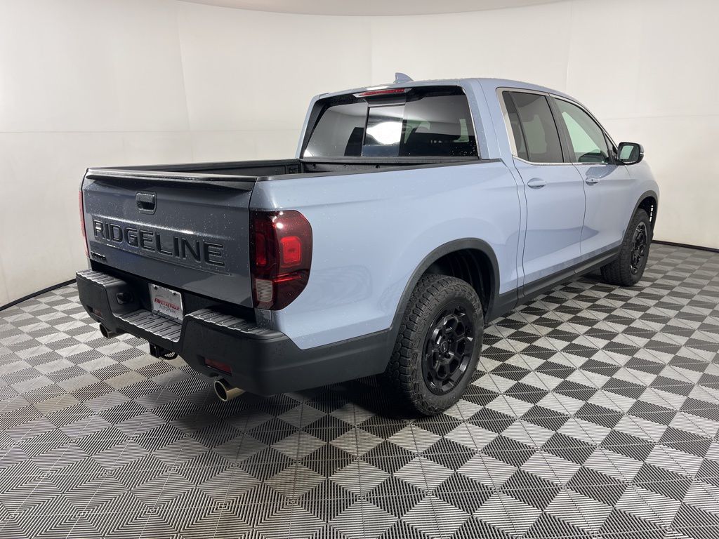 Thumbnail: 2025 Honda Ridgeline - 13