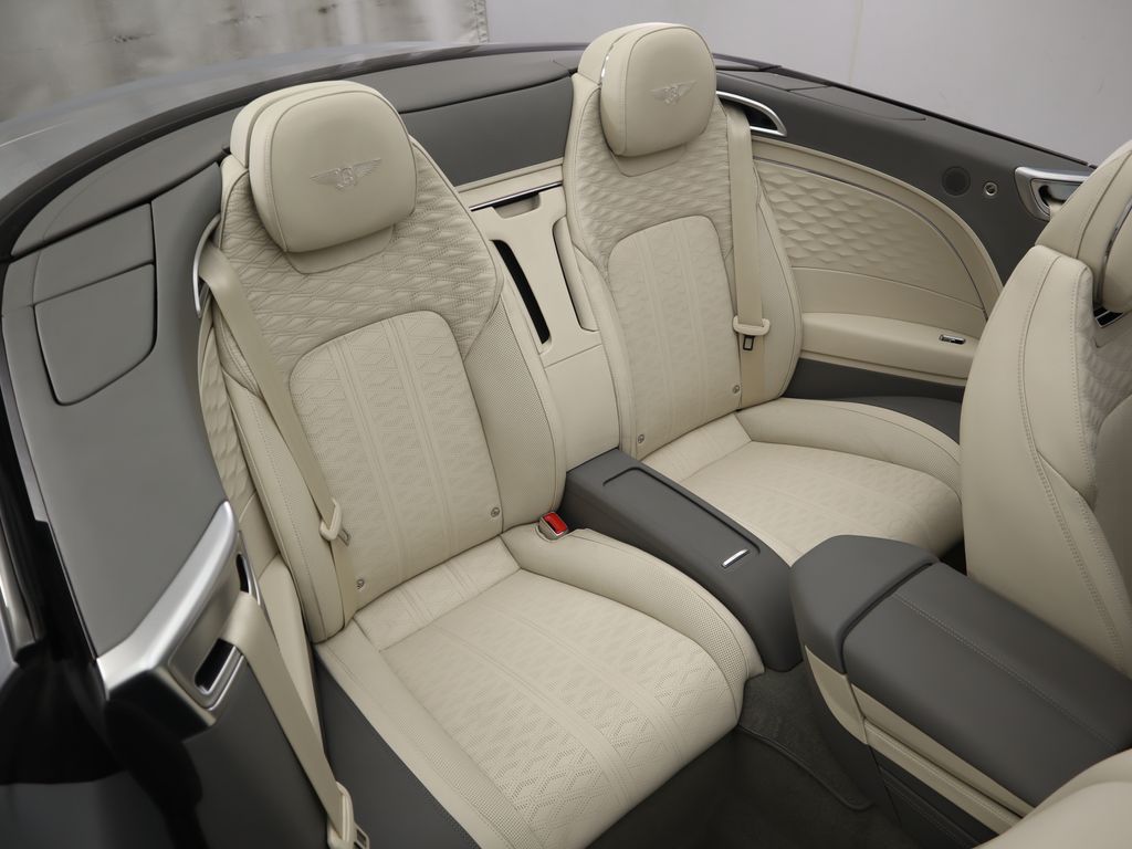 Thumbnail: 2025 Bentley Continental - 30