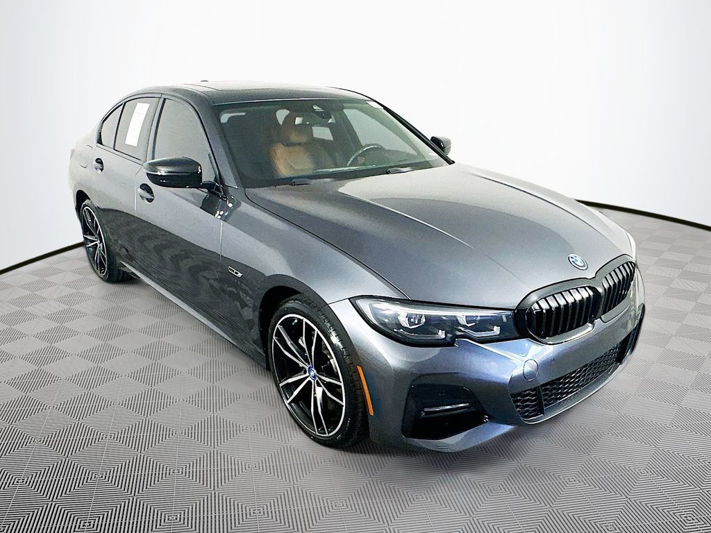 Gray 2022 BMW 3 Series Sedan All-Wheel Drive 8-Speed Automatic