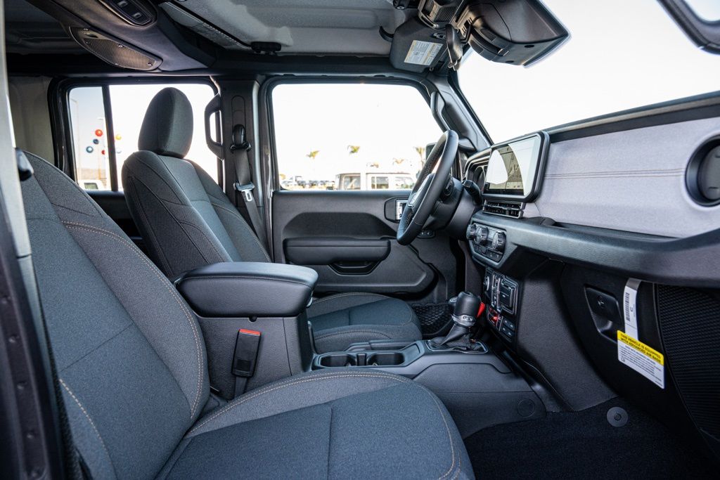 2026 Jeep Wrangler 4-Door Sport S - Photo 19