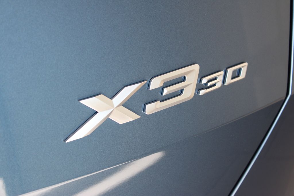 New 2026 Blue BMW 30 xDrive image 33