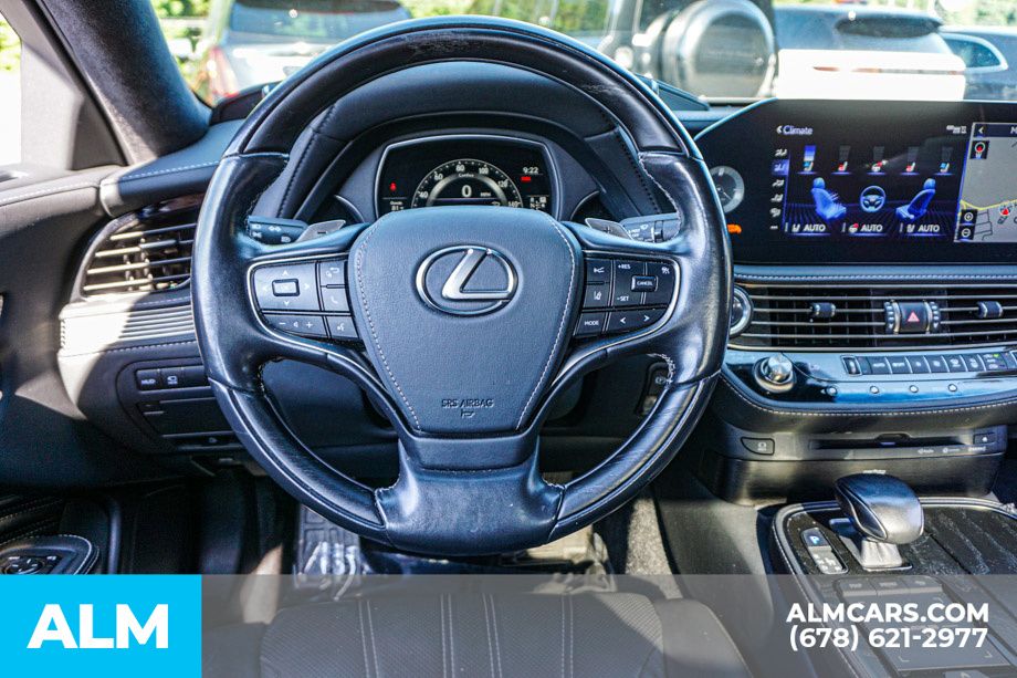 Used 2022 Black Lexus 500 Base image 28