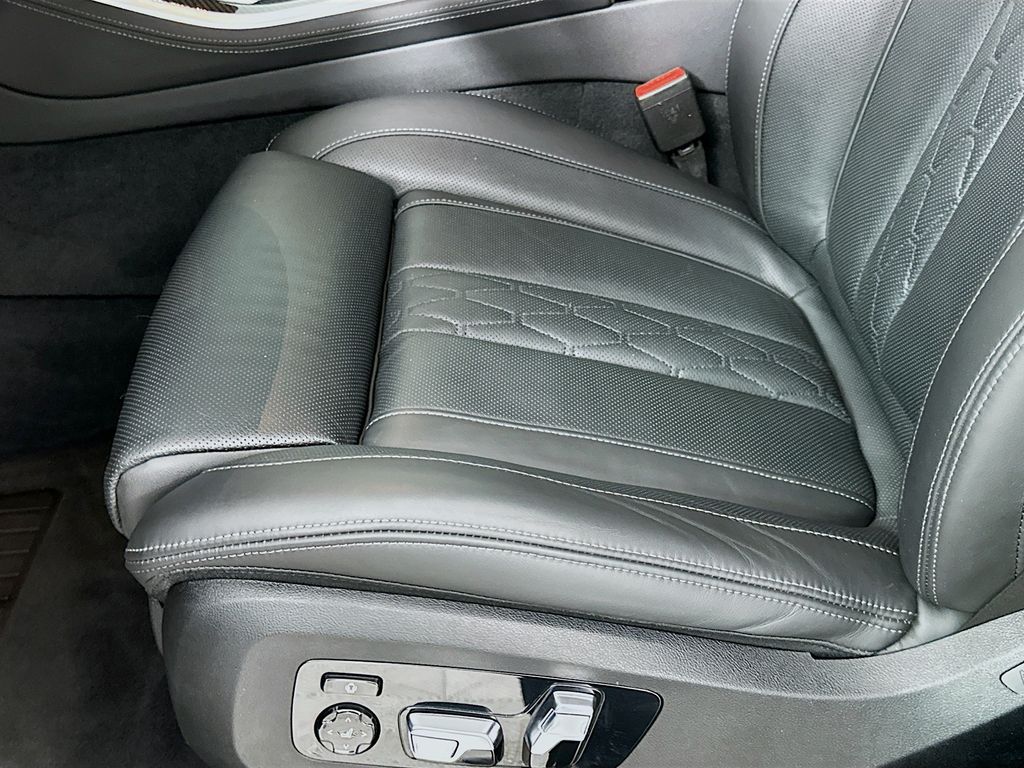 Thumbnail: 2023 BMW X5 - 20