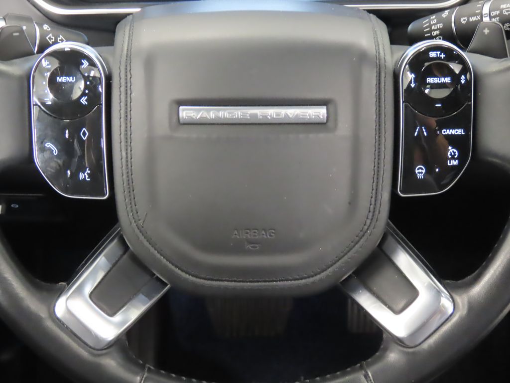 Thumbnail: 2019 Land Rover Range Rover - 18