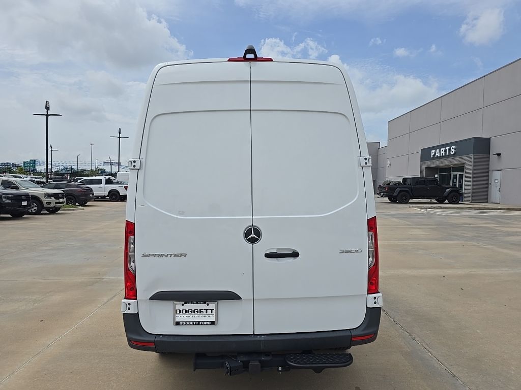 Used 2024 Mercedes-benz Sprinter 2500 Van