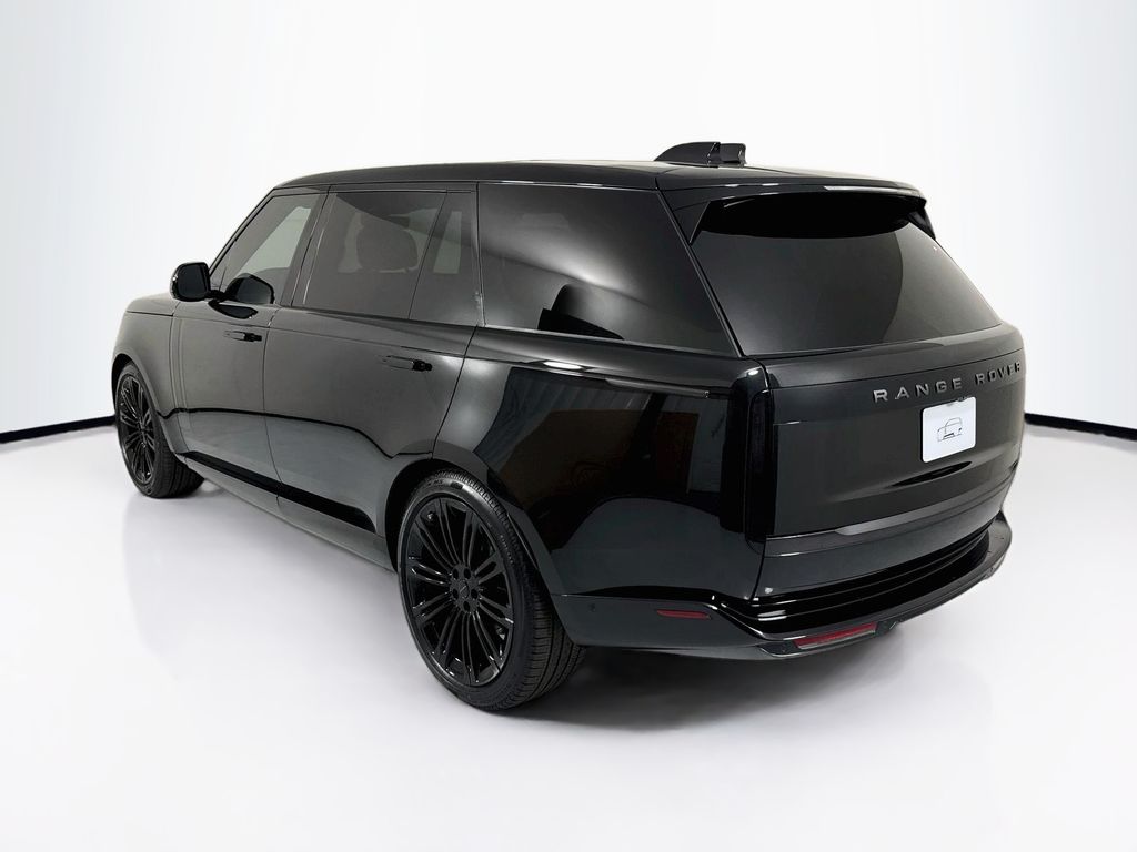 Thumbnail: 2026 Land Rover Range Rover - 7