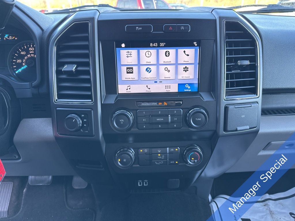 2019 Ford F-150 XLT photo