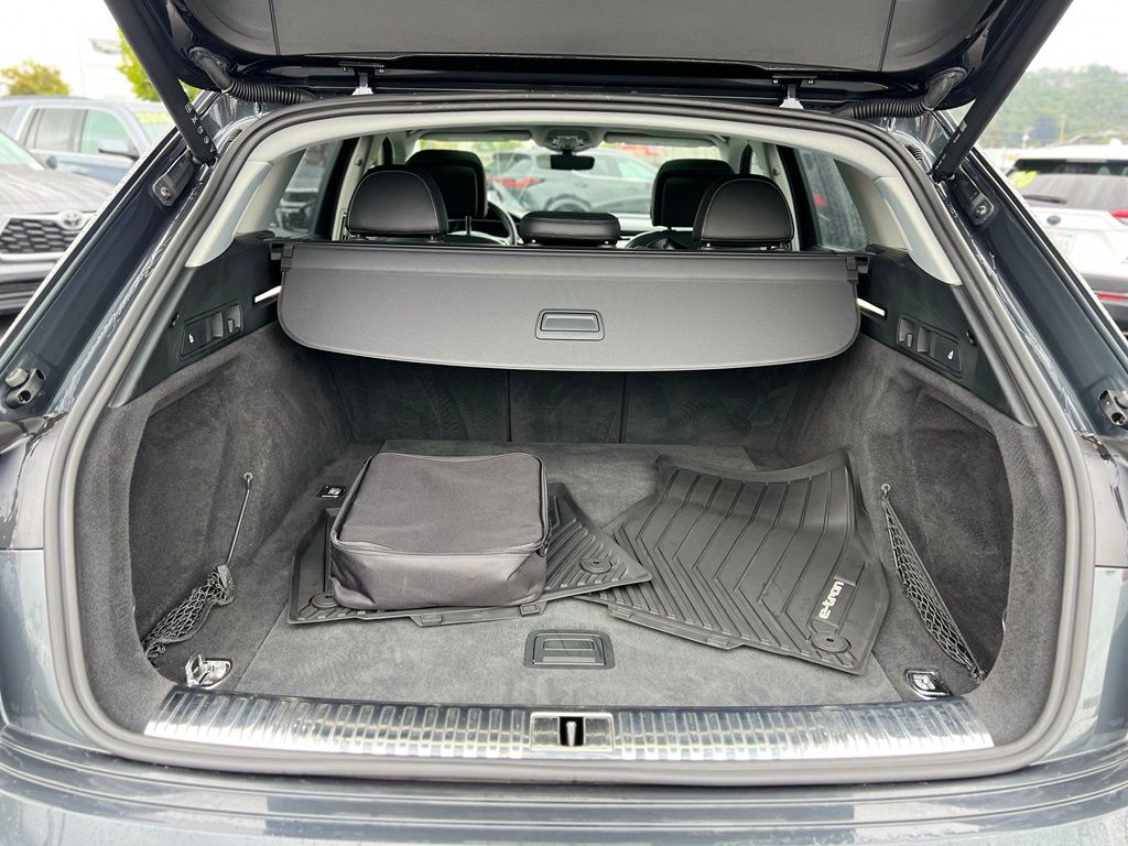 Used 2021 Audi e-tron SUV