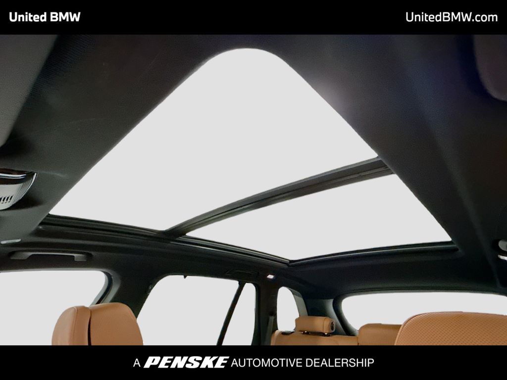 Thumbnail: 2026 BMW X5 - 12