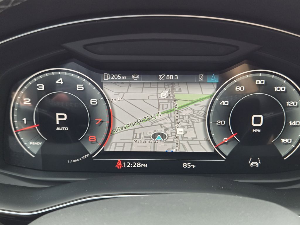 new 2025 Audi Q7 car, priced at $78,895