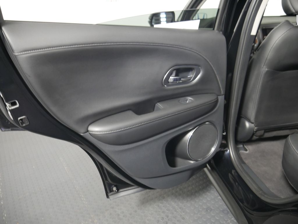 Thumbnail: 2020 Honda HR-V - 13