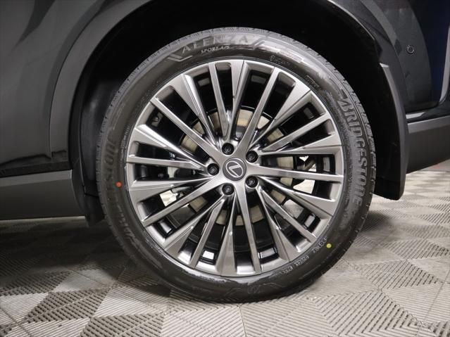 Thumbnail: 2026 Lexus RX - 31