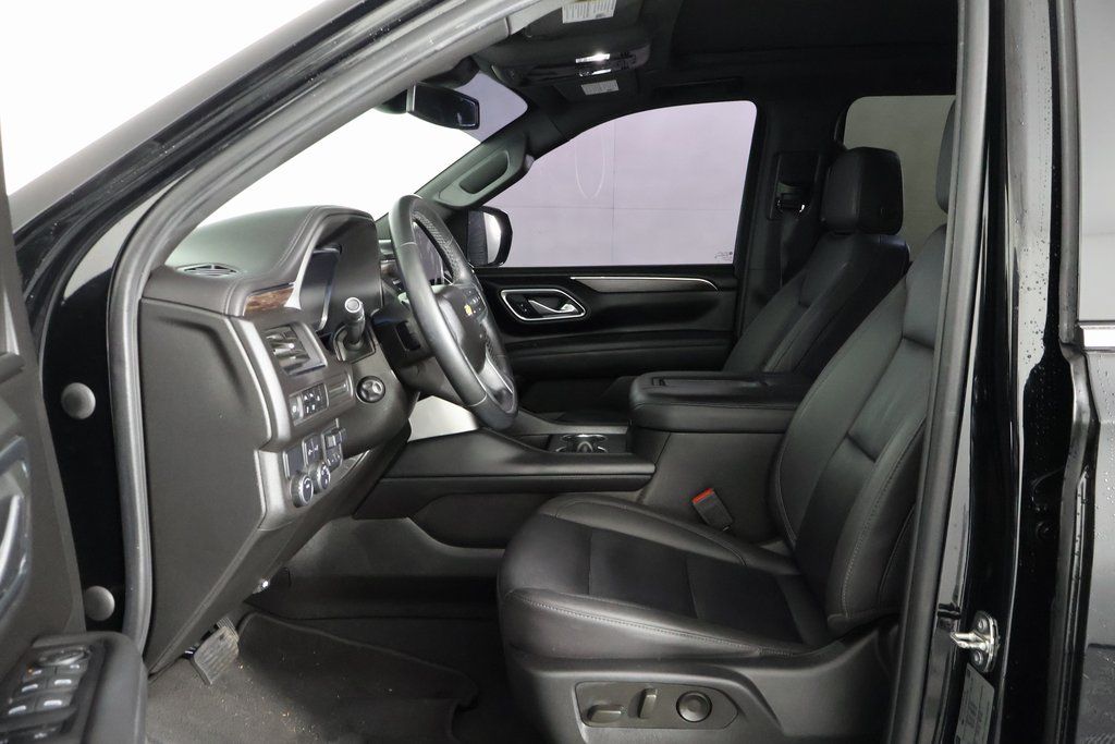 Thumbnail: 2023 Chevrolet Suburban - 8