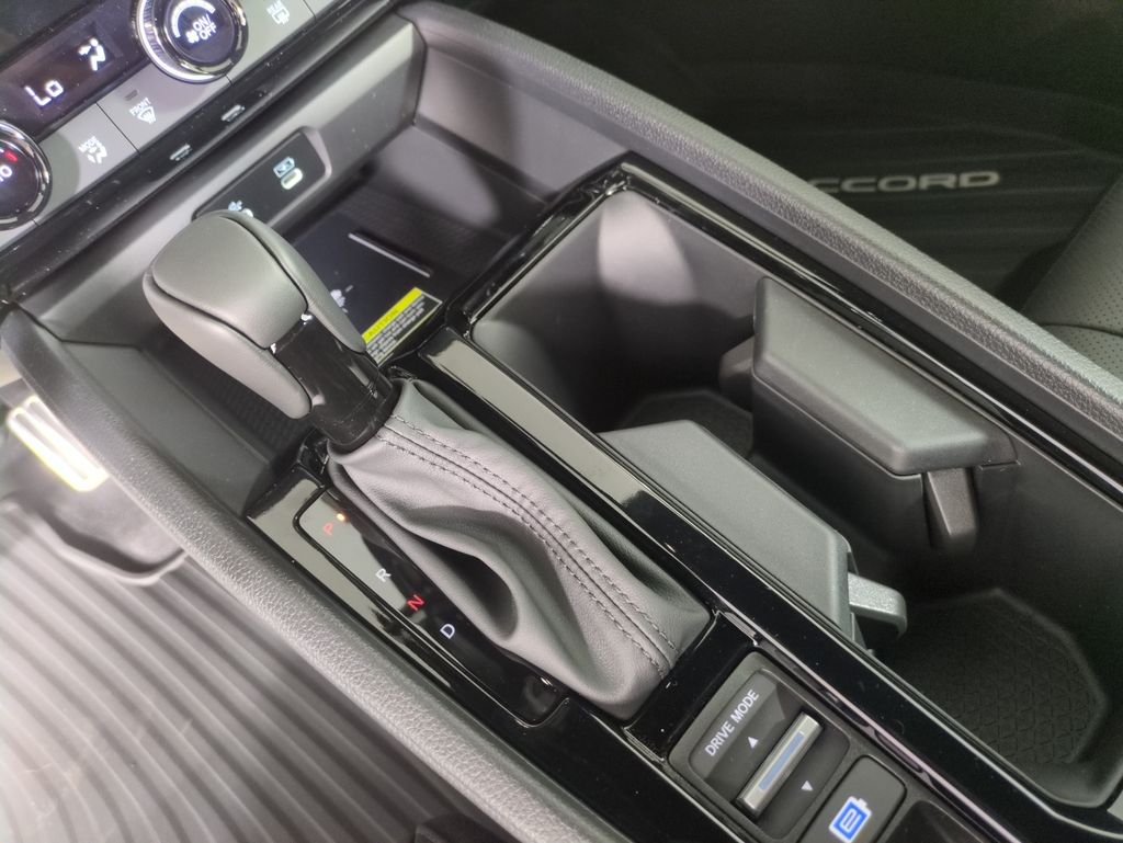 New 2025 Honda Accord Hybrid For Sale in Fort Wayne, IN