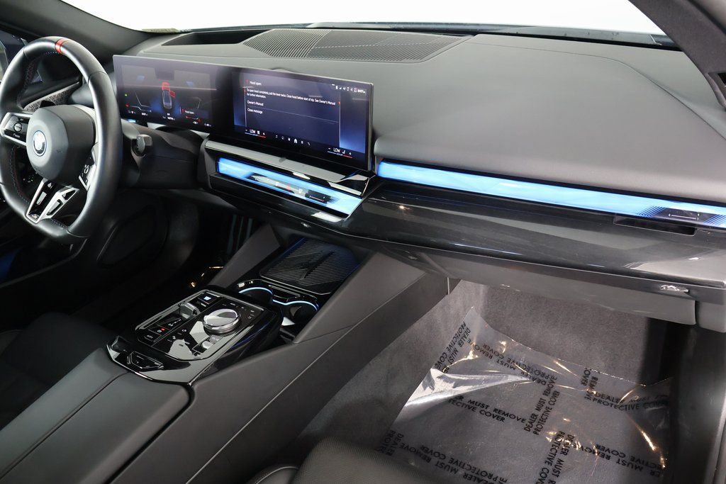 Thumbnail: 2024 BMW i5 - 8