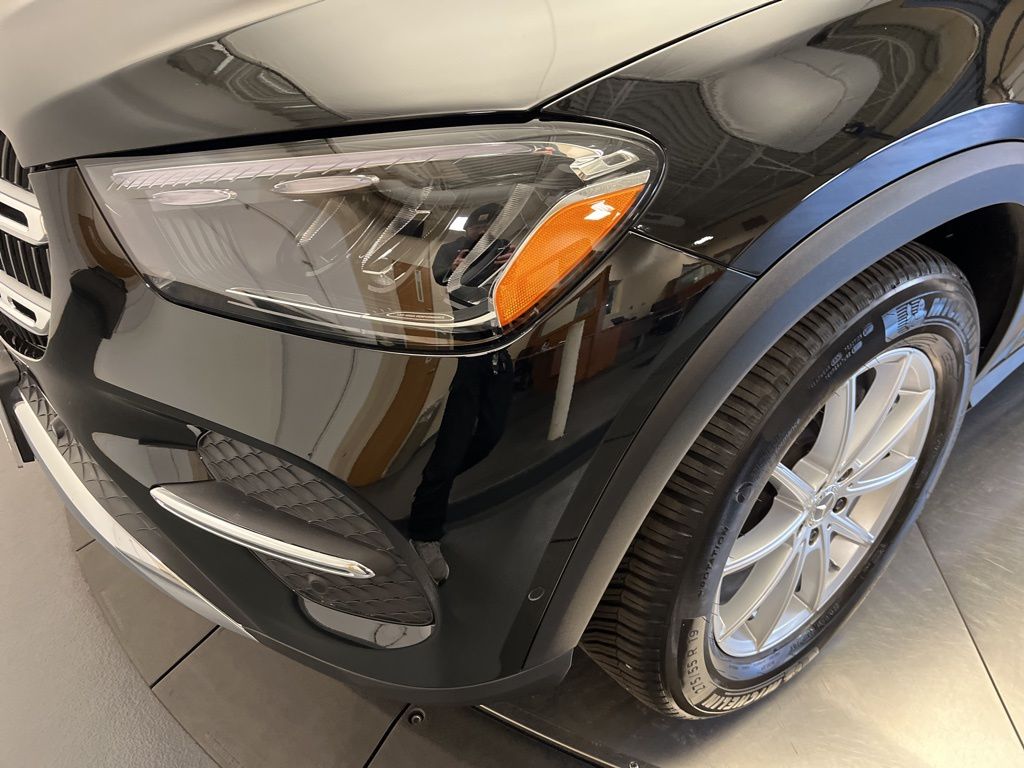 Thumbnail: 2025 Mercedes-Benz GLE - 9