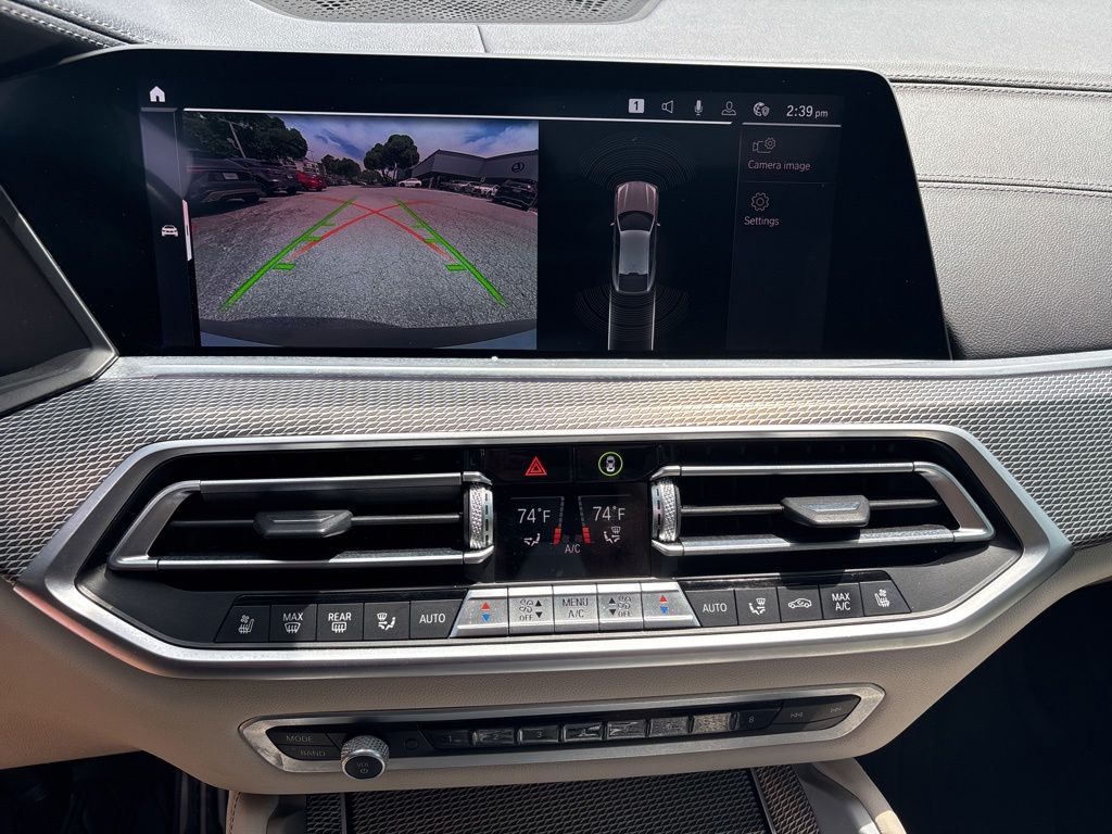 Thumbnail: 2021 BMW X6 - 15