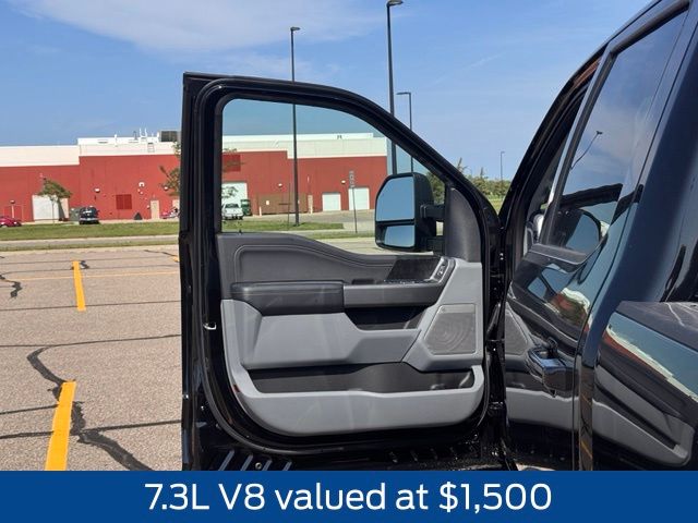 2026 Ford F-350 Super Duty XLT