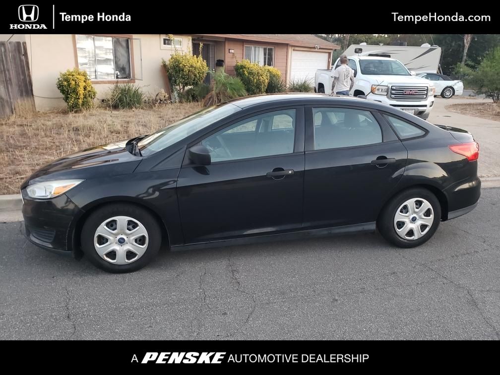 Thumbnail: 2015 Ford Focus - 1