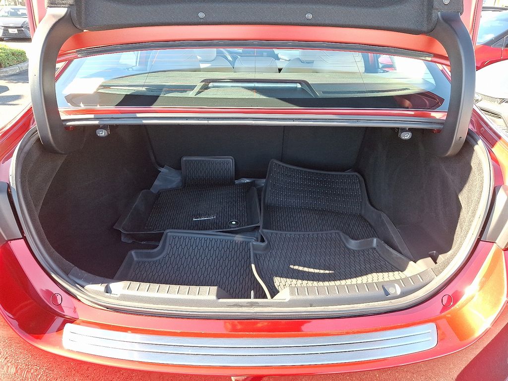 Thumbnail: 2025 Mazda Mazda3 - 29