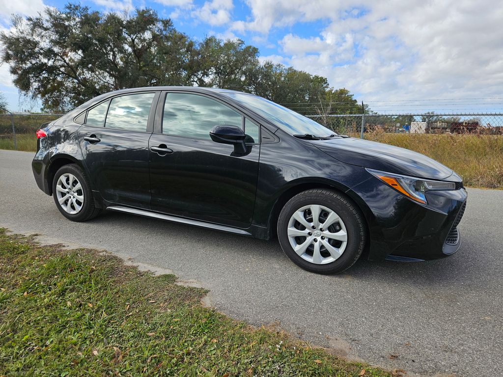 2022 Toyota Corolla LE 7