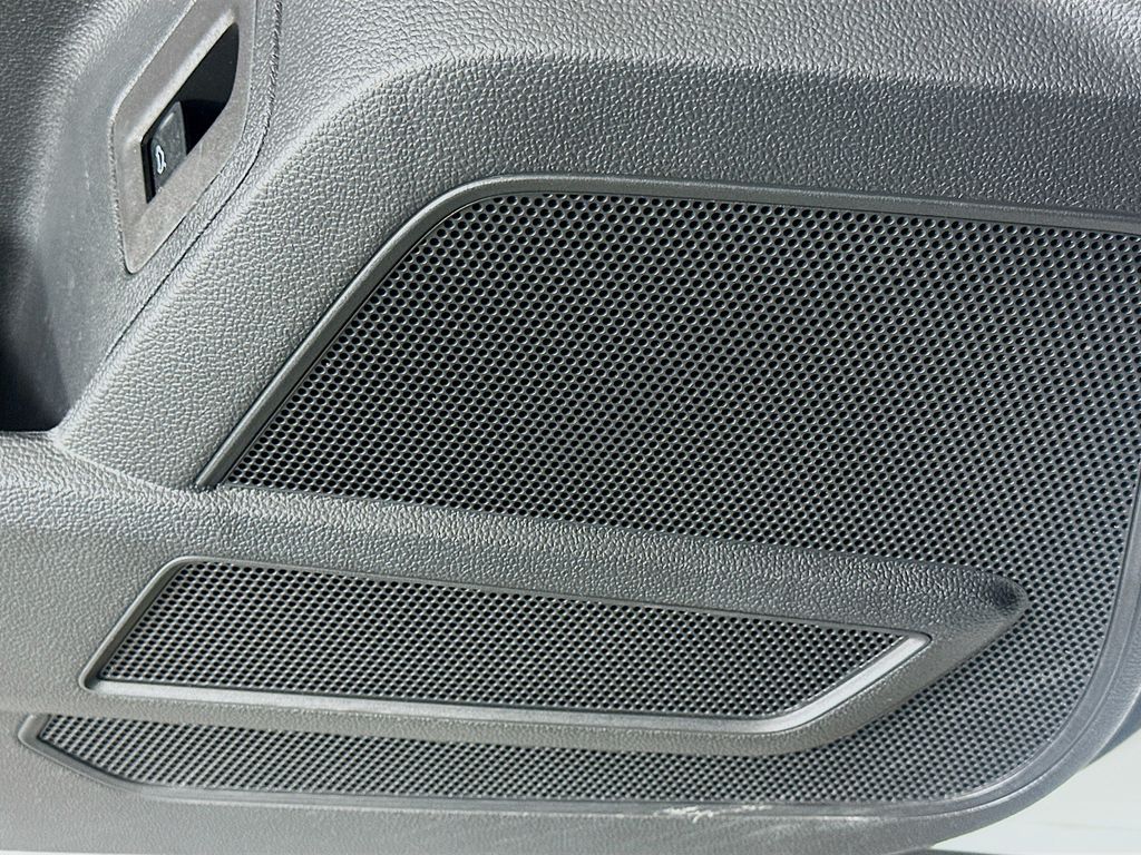 Thumbnail: 2022 Volkswagen Atlas - 18