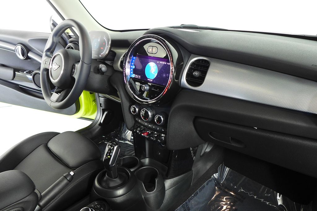 Thumbnail: 2024 MINI Cooper - 13