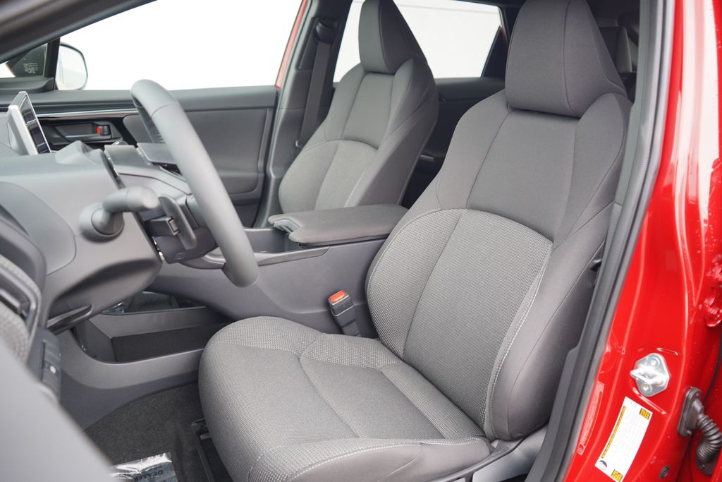2025 Subaru Solterra Premium 7