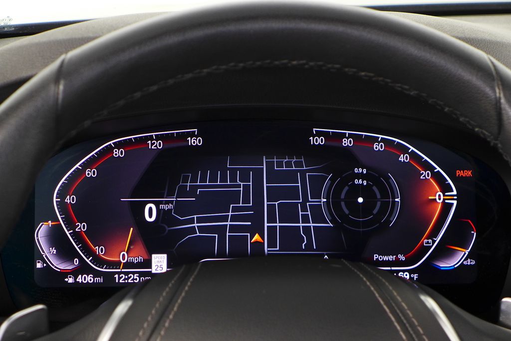 Thumbnail: 2023 BMW 5 Series - 29