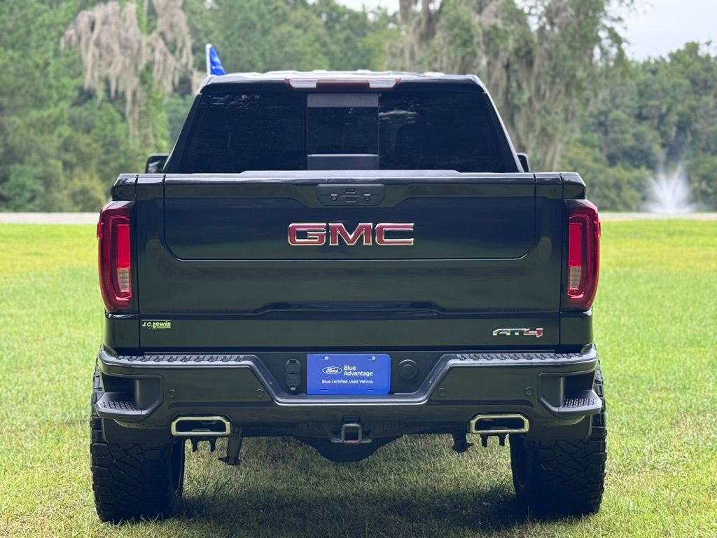 2022 GMC Sierra 1500 Limited AT4