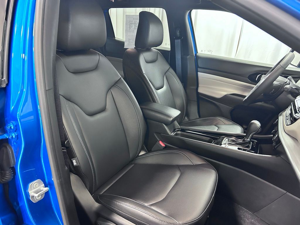 used 2025 Jeep Compass car, priced at $28,992