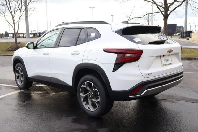 Thumbnail: 2026 Chevrolet Trax - 5