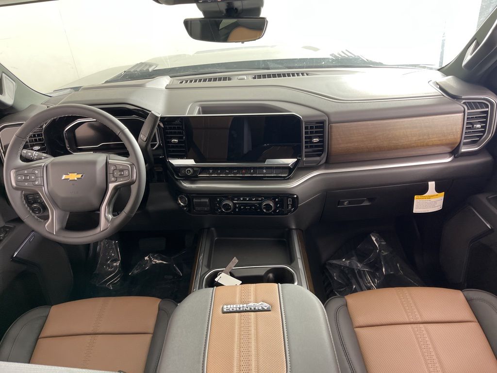 2025 Chevrolet Silverado 2500 High Country 19