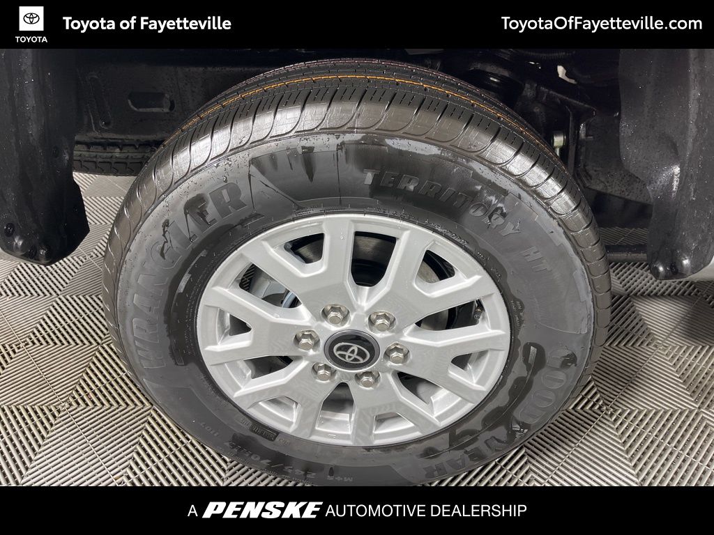 Thumbnail: 2025 Toyota Tacoma - 18