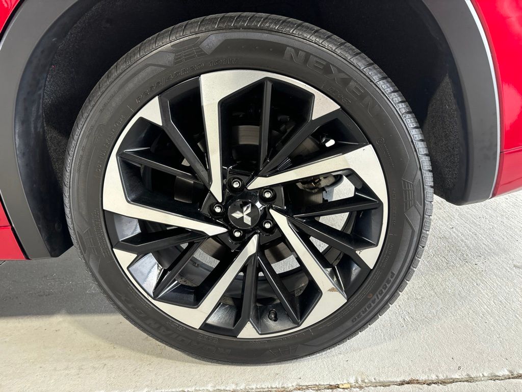 Used 2024 Mitsubishi Outlander SUV