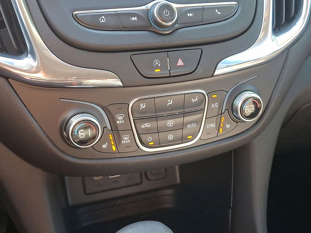 Thumbnail: 2023 Chevrolet Equinox - 16