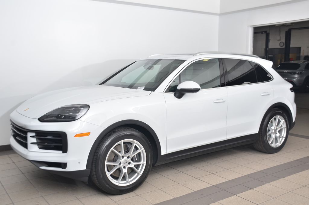 2024 Porsche Cayenne  -
                Beachwood, OH