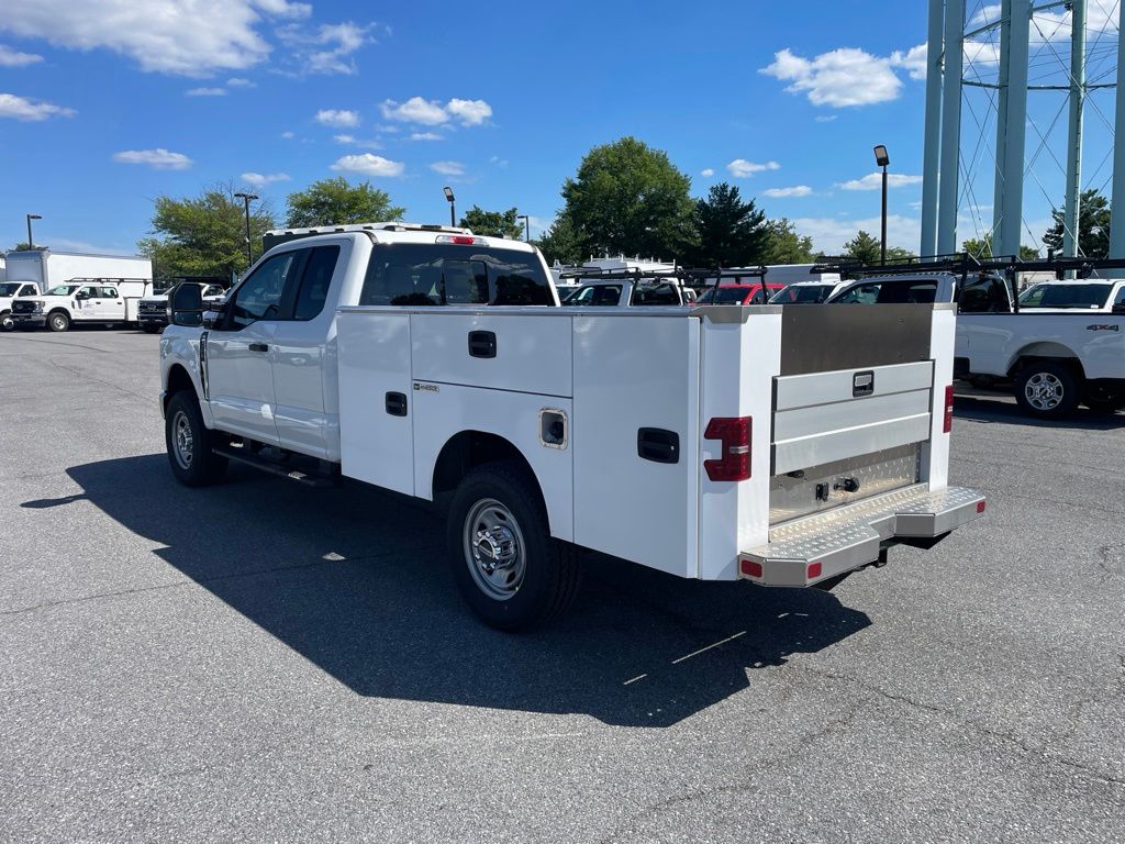 2026 Ford F-350 Chassis XL