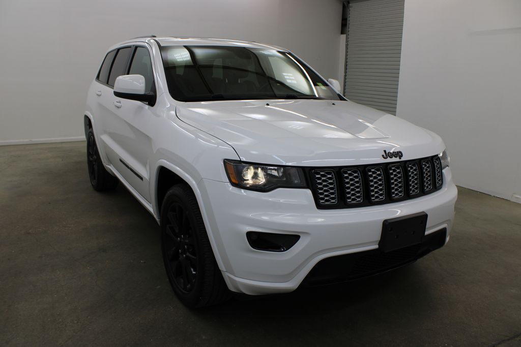 used 2022 Jeep Grand Cherokee WK car, priced at $26,499