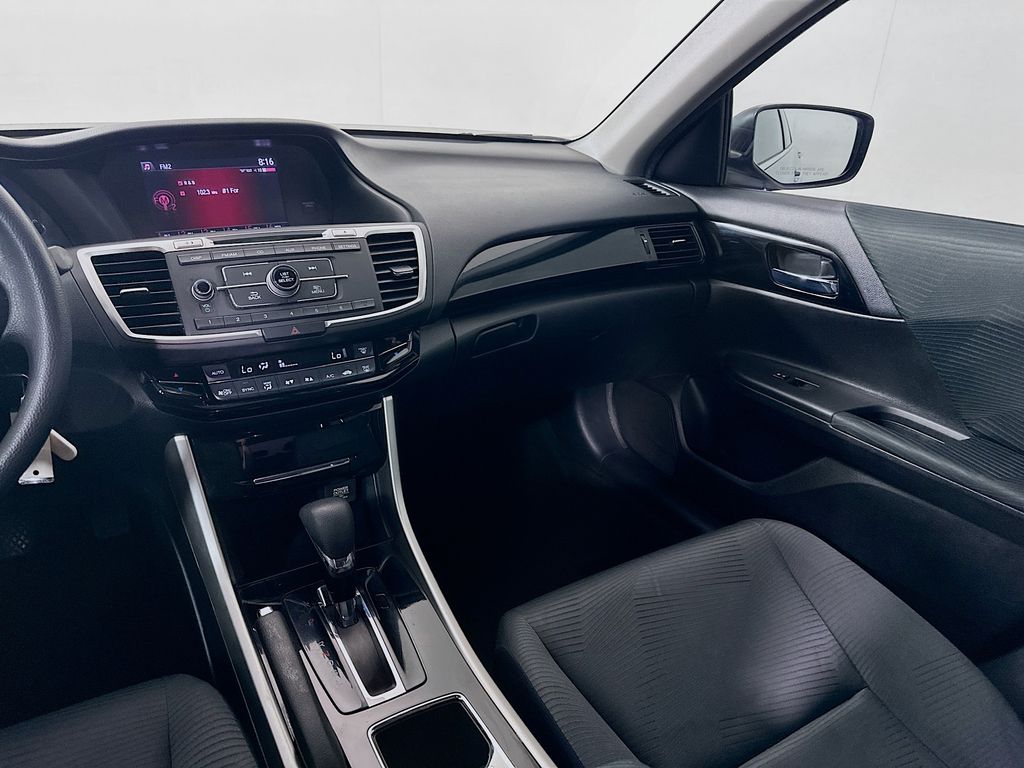 Thumbnail: 2016 Honda Accord - 22