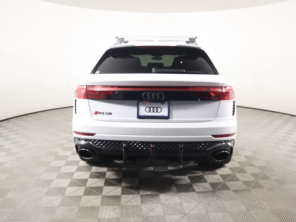 Thumbnail: 2025 Audi RS Q8 - 6