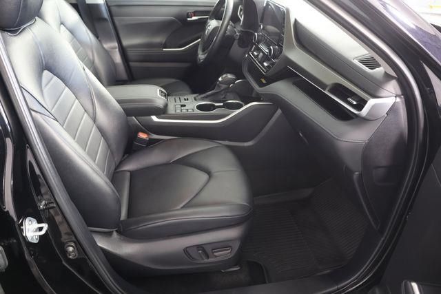 2024 Toyota Highlander XLE Midnight Black Metallic - Grieco Acura - Image 27