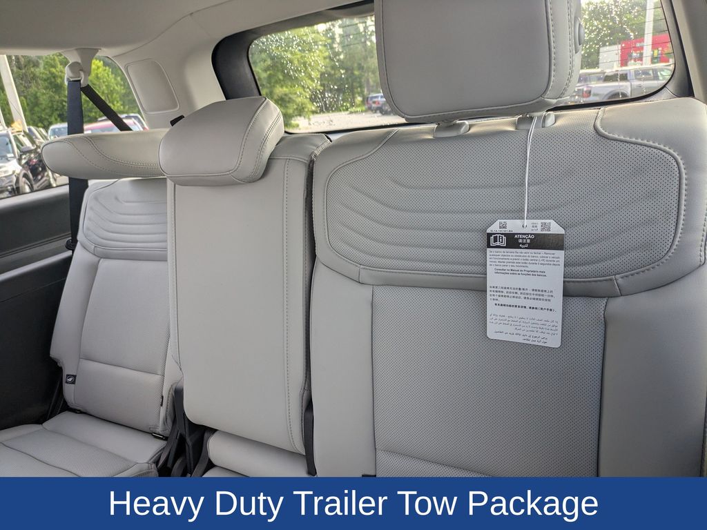 2025 Ford Expedition Platinum MAX