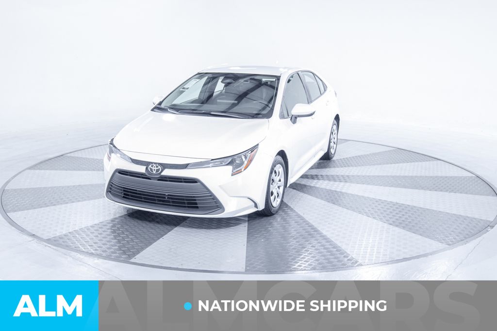 2023 Toyota Corolla LE photo 2