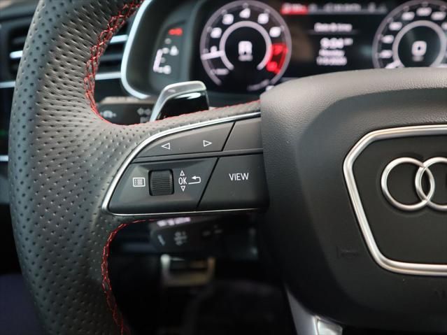 Thumbnail: 2026 Audi RS Q8 - 12