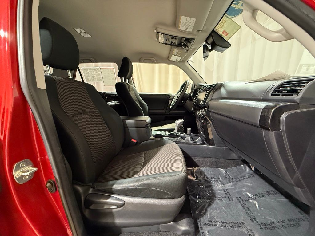 Thumbnail: 2024 Toyota 4Runner - 21