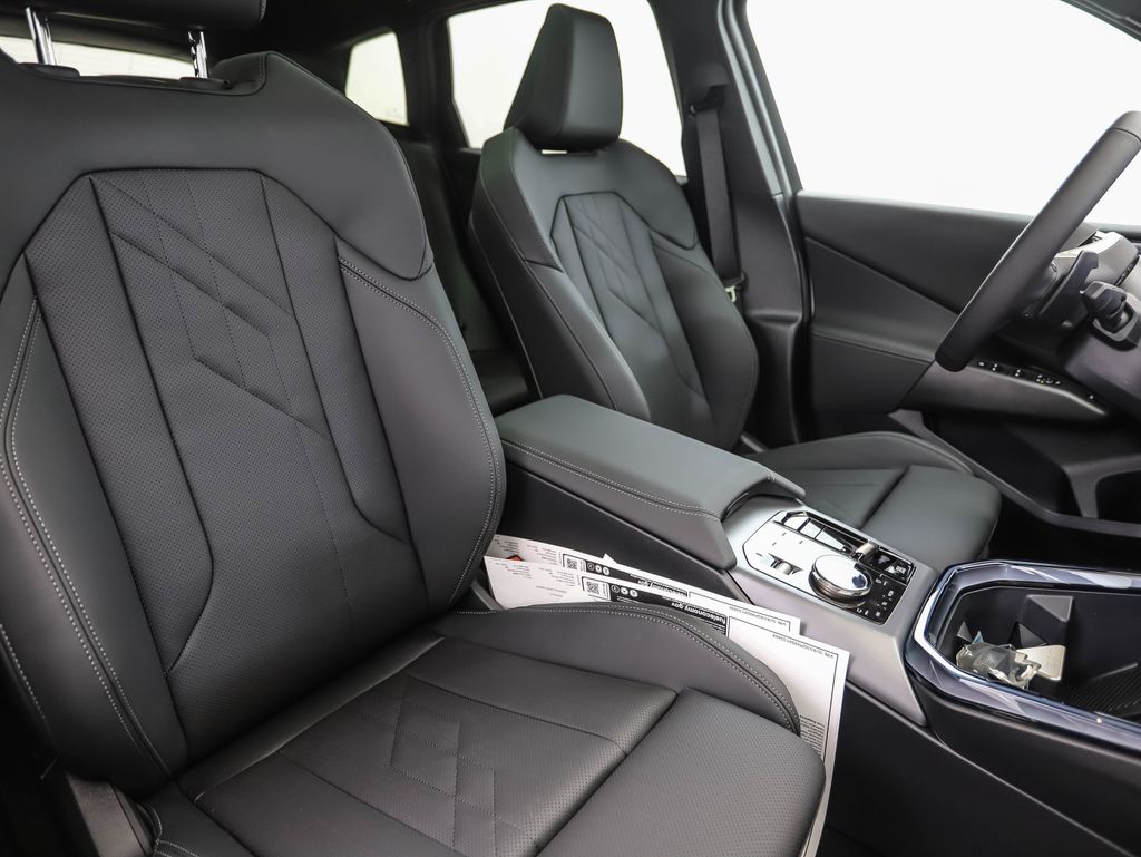 Thumbnail: 2025 BMW X3 - 31
