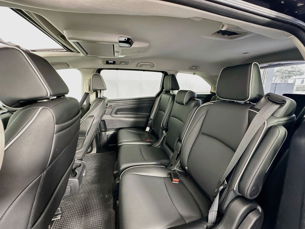 Thumbnail: 2026 Honda Odyssey - 26
